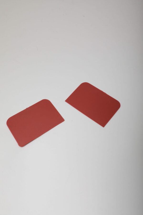 Polyester Putty - Image 7